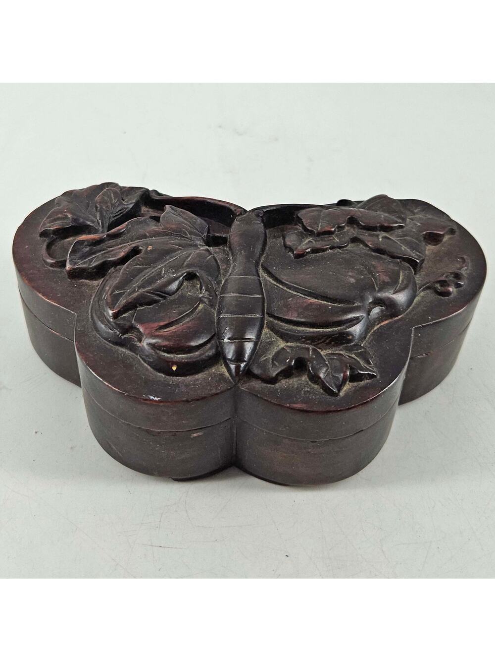 Vintage unique carved wood trinket jewelry box moth butterfly insect lid detail